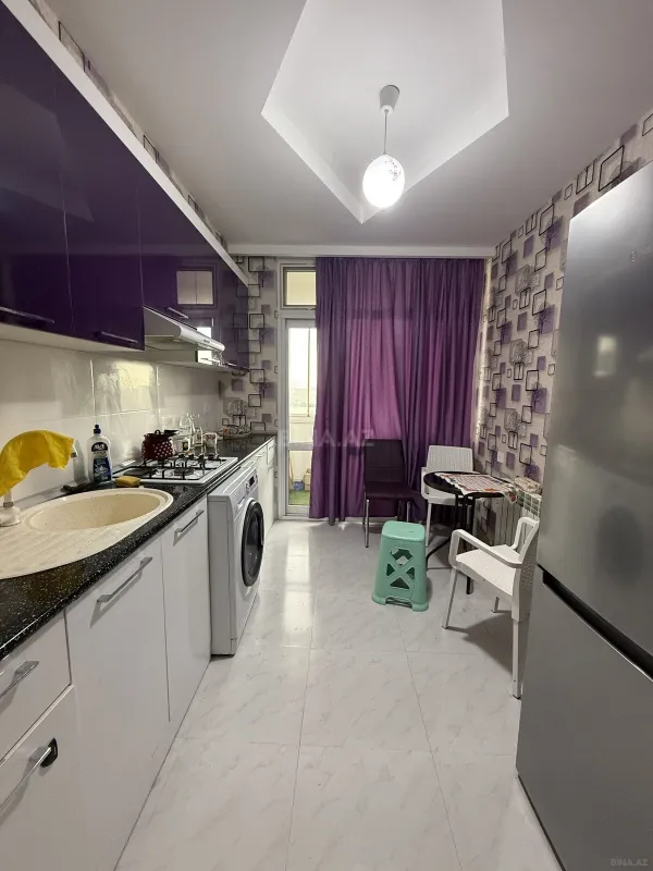 Satılır 2 otaqlı mənzil 70 m²