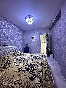 Satılır 2 otaqlı mənzil 70 m² — Bakı, İnşaatçılar 2 otaq 70.00 m²