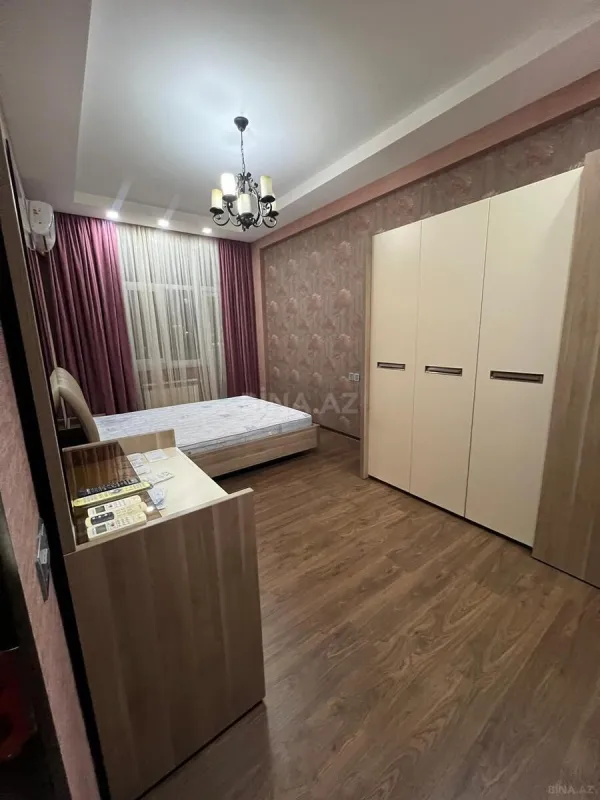Kirayə verilir 3 otaqlı mənzil 98 m²
