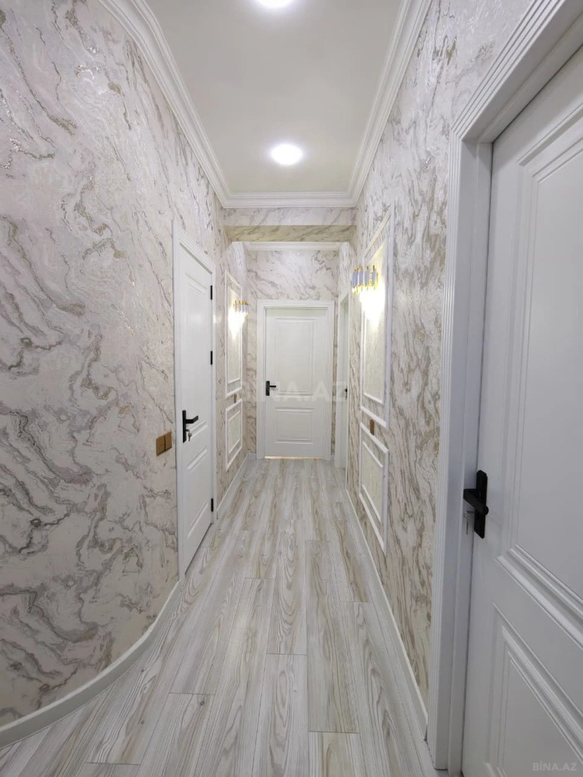 Satılır 3 otaqlı mənzil 90 m²