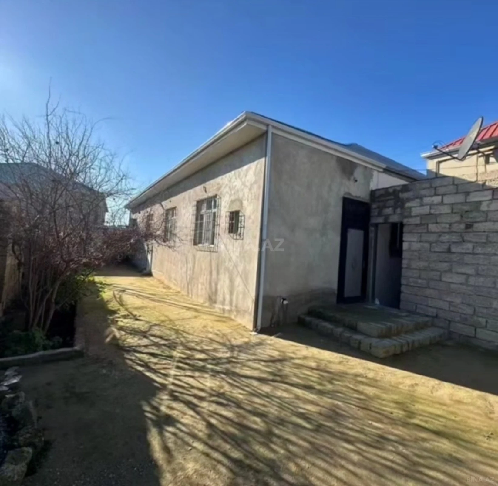 Kirayə verilir 6 otaqlı həyət evi 240 m²