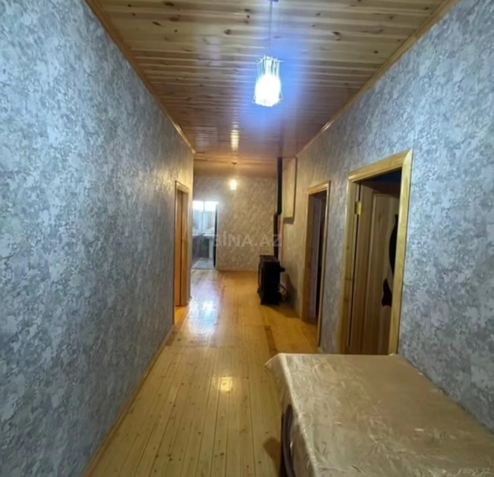 Kirayə verilir 6 otaqlı həyət evi 240 m²