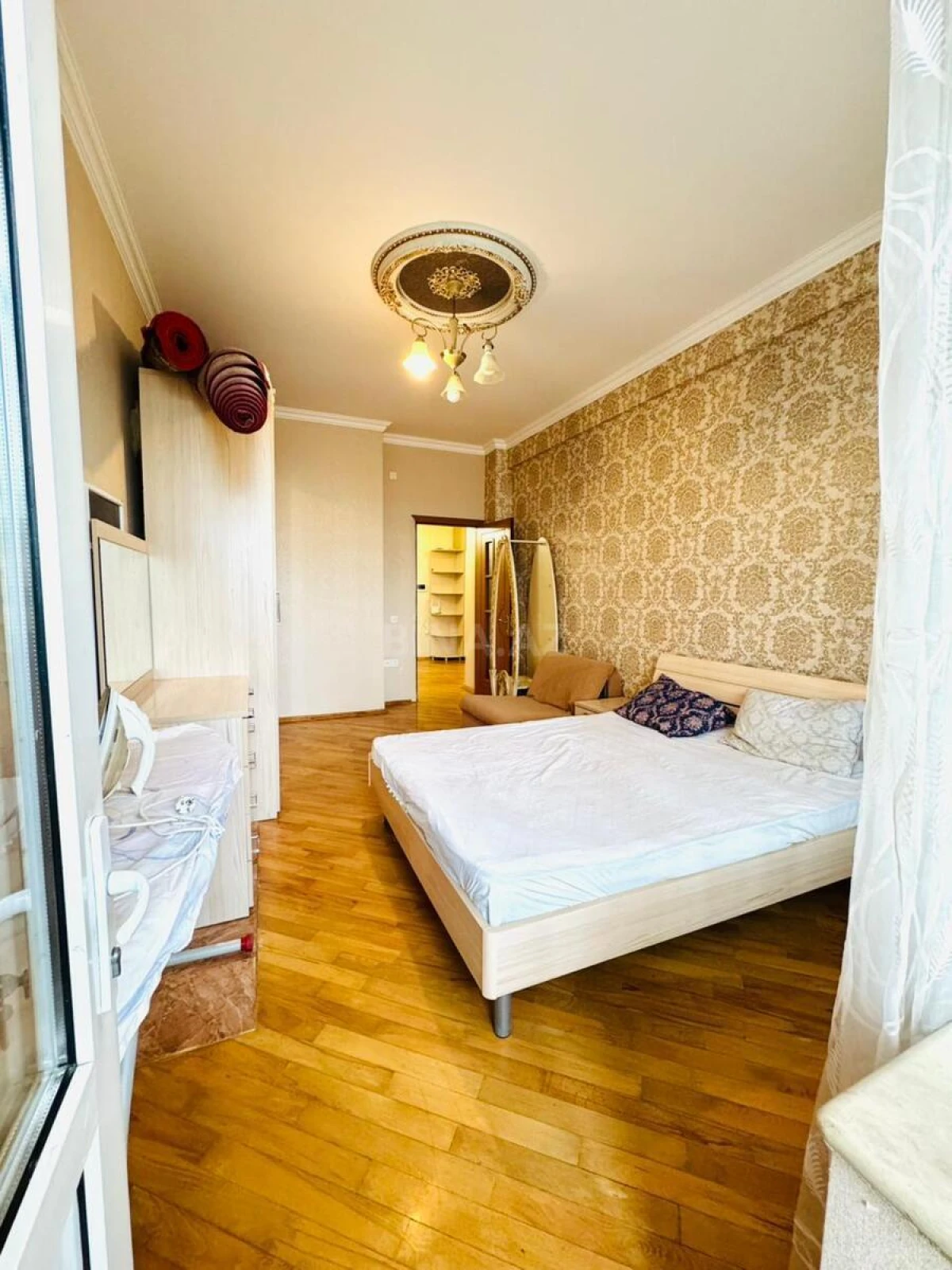 Satılır 3 otaqlı mənzil 105 m²