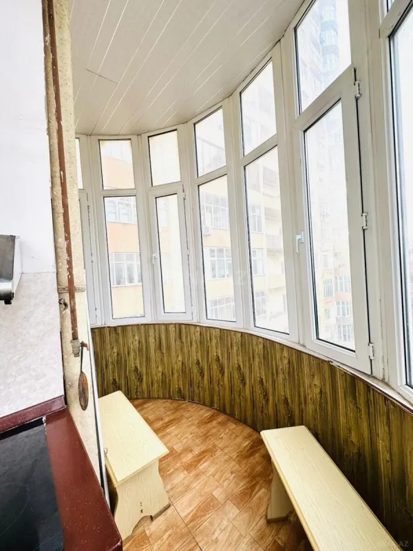 Satılır 3 otaqlı mənzil 105 m²