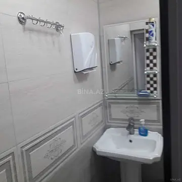 Kirayə verilir 3 otaqlı ofis 100 m²