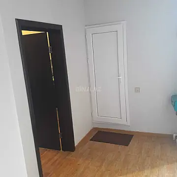 Kirayə verilir 3 otaqlı ofis 100 m²