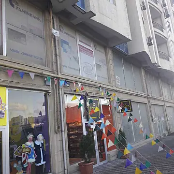 Kirayə verilir 3 otaqlı ofis 100 m²