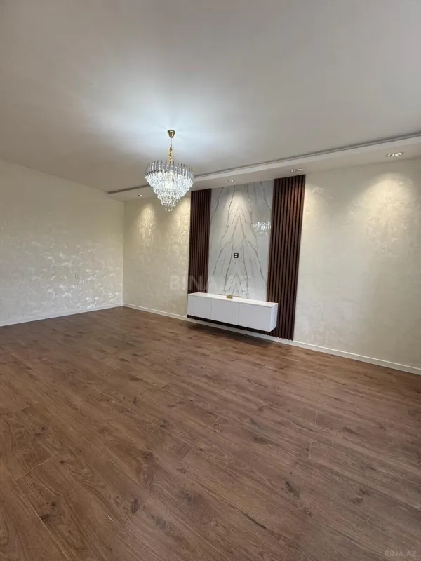 Satılır 6 otaqlı həyət evi 260 m²