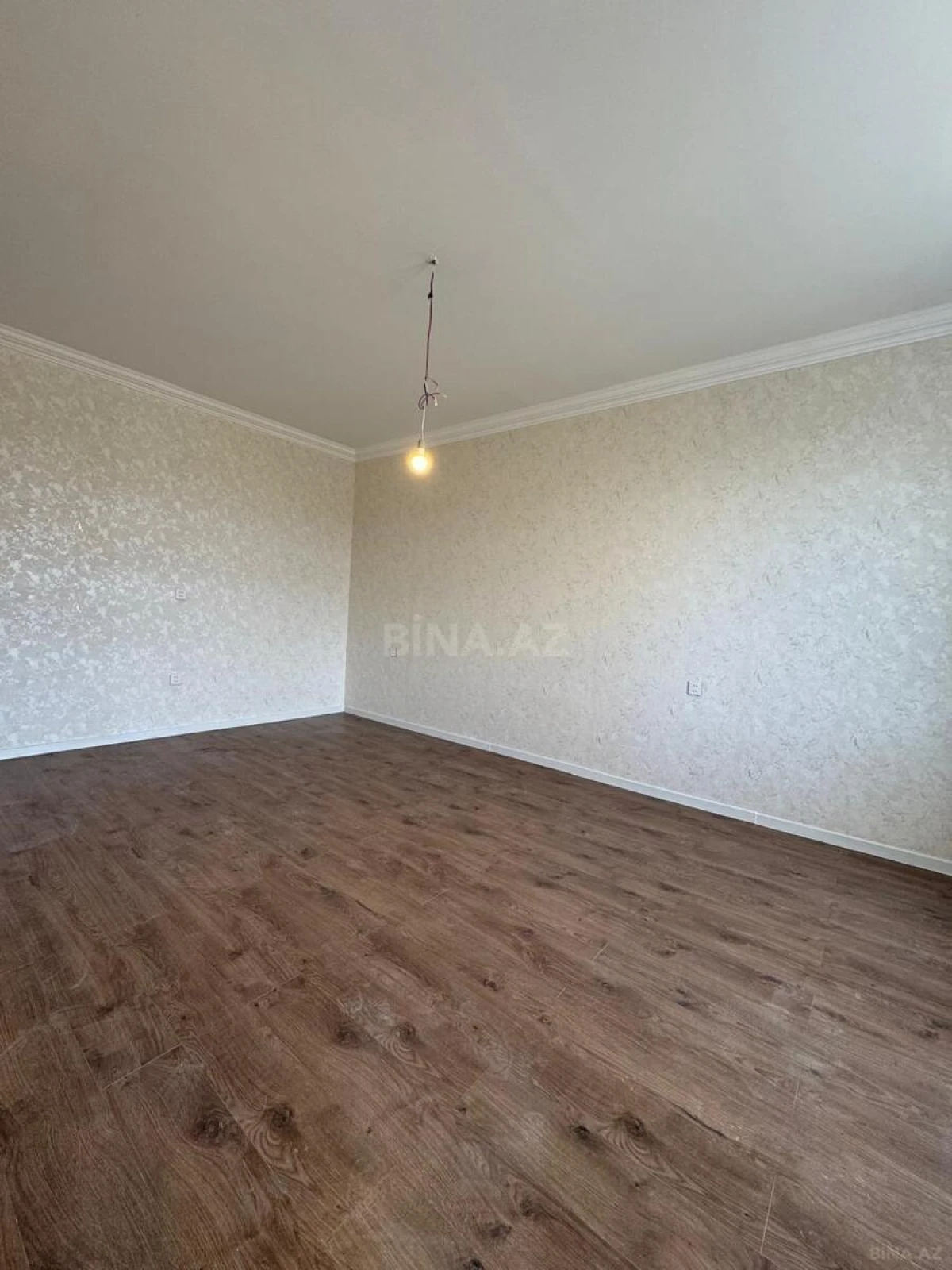 Satılır 6 otaqlı həyət evi 260 m²