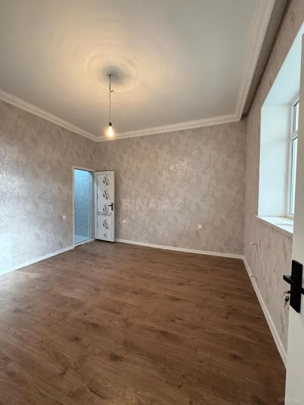 Satılır 6 otaqlı həyət evi 260 m²