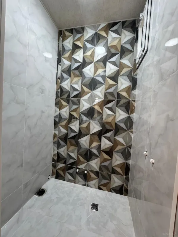 Satılır 6 otaqlı həyət evi 260 m²