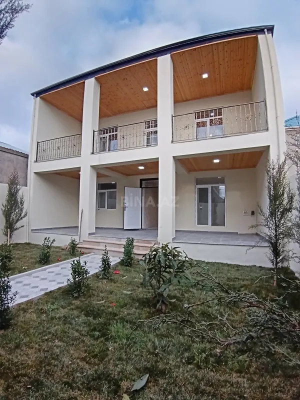 Satılır 6 otaqlı həyət evi 260 m²