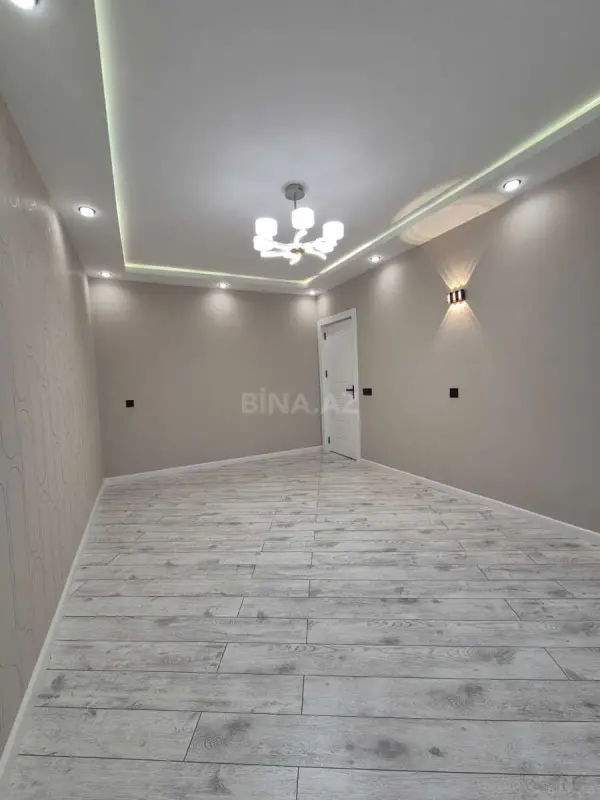 Satılır 2 otaqlı mənzil 65 m²