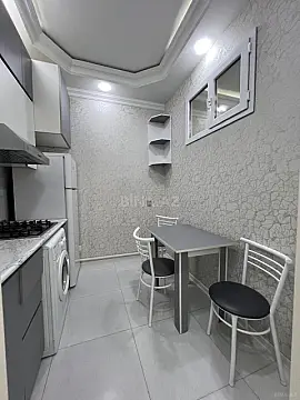 Kirayə verilir 3 otaqlı mənzil 68 m²