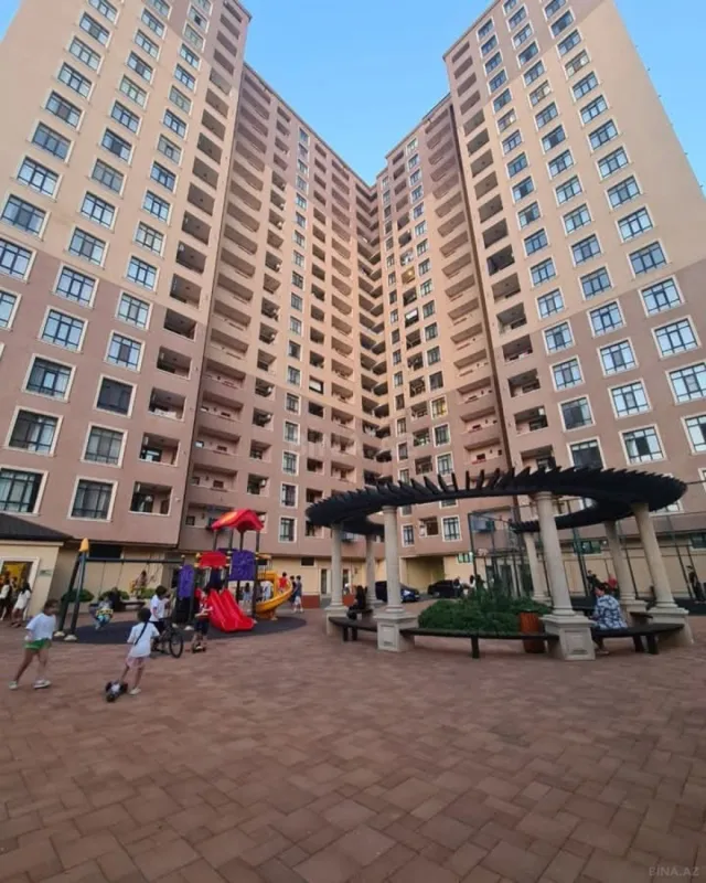 Satılır 2 otaqlı mənzil 65 m²
