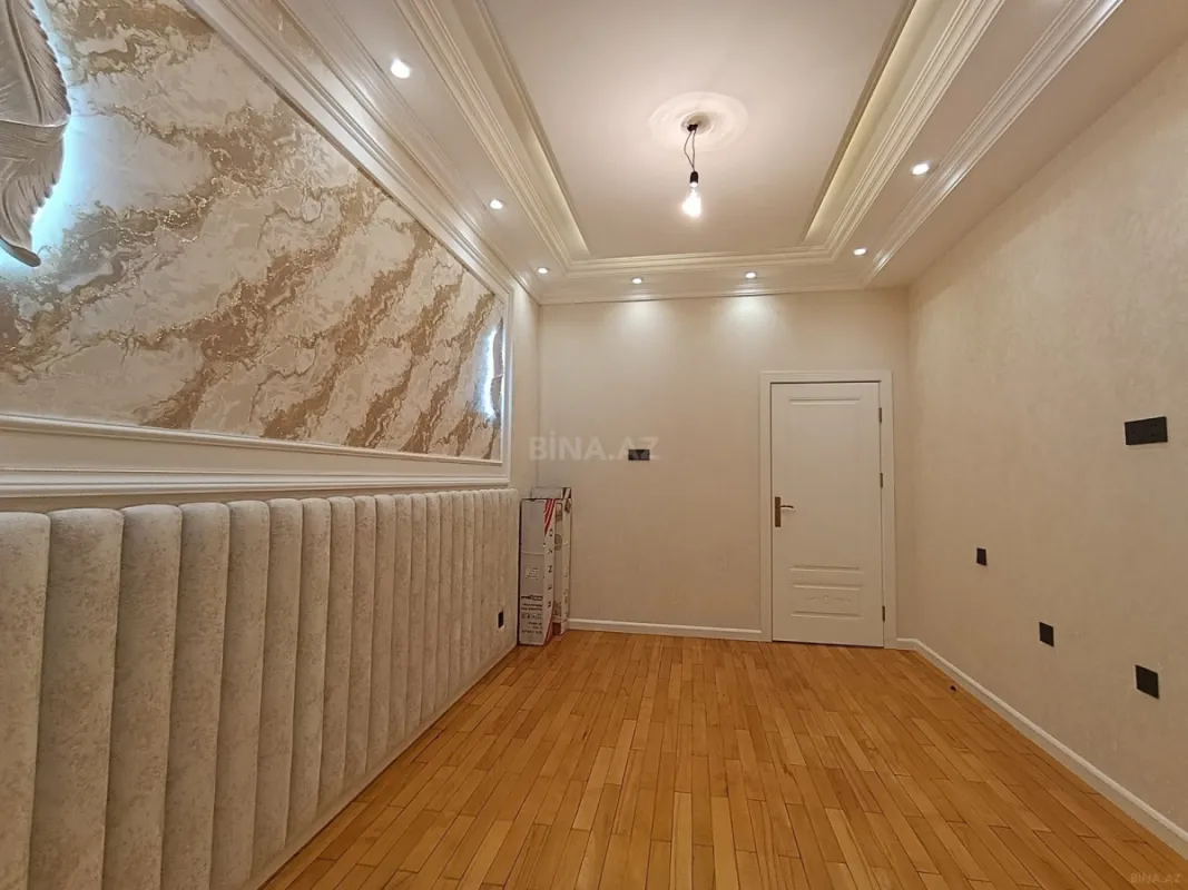 Satılır 3 otaqlı mənzil 106 m²