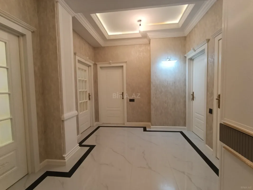 Satılır 3 otaqlı mənzil 106 m²