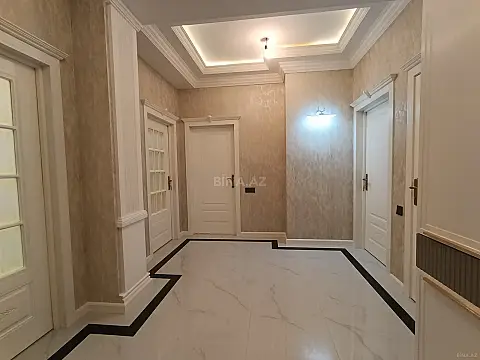 Satılır 3 otaqlı mənzil 106 m²