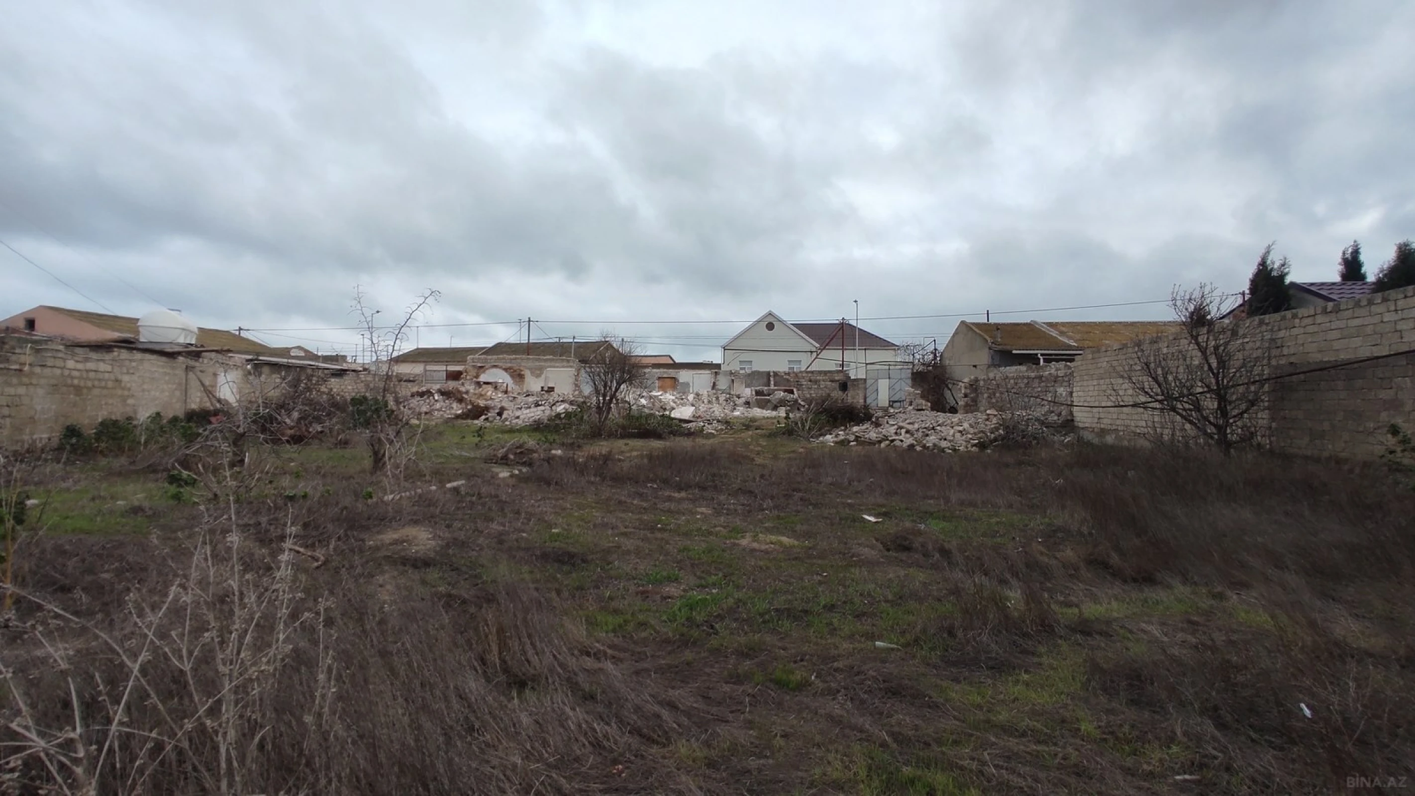 Satılır torpaq sahəsi 2.8 m²