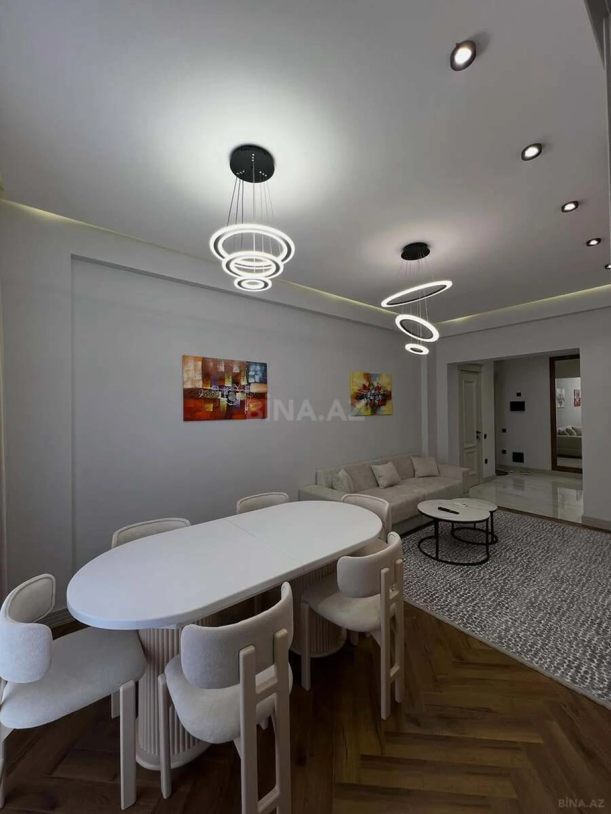 Satılır 3 otaqlı mənzil 77 m²