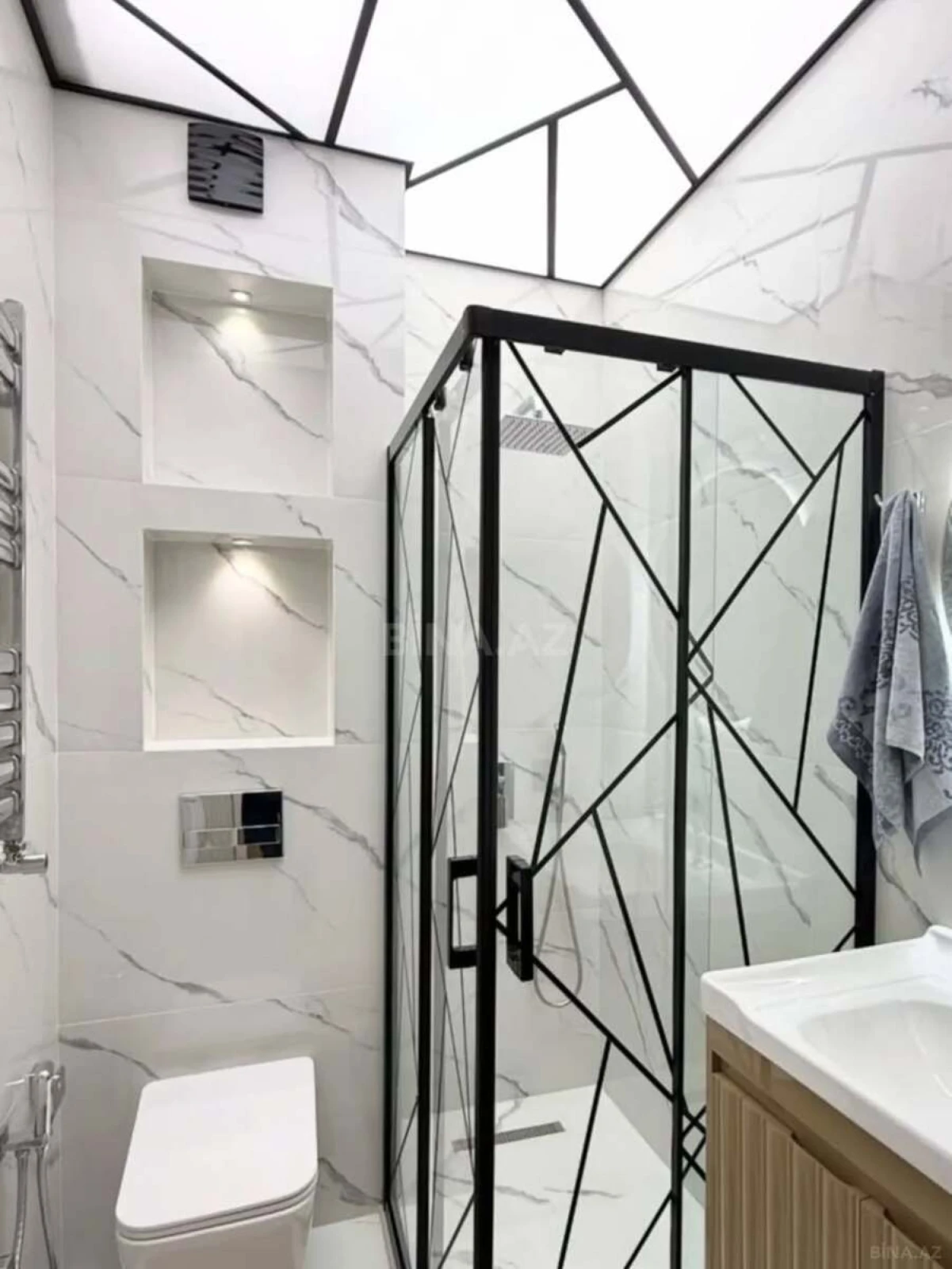 Satılır 3 otaqlı mənzil 77 m²