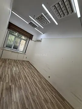 Satılır 4 otaqlı mənzil 110 m²