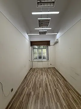 Satılır 4 otaqlı mənzil 110 m²