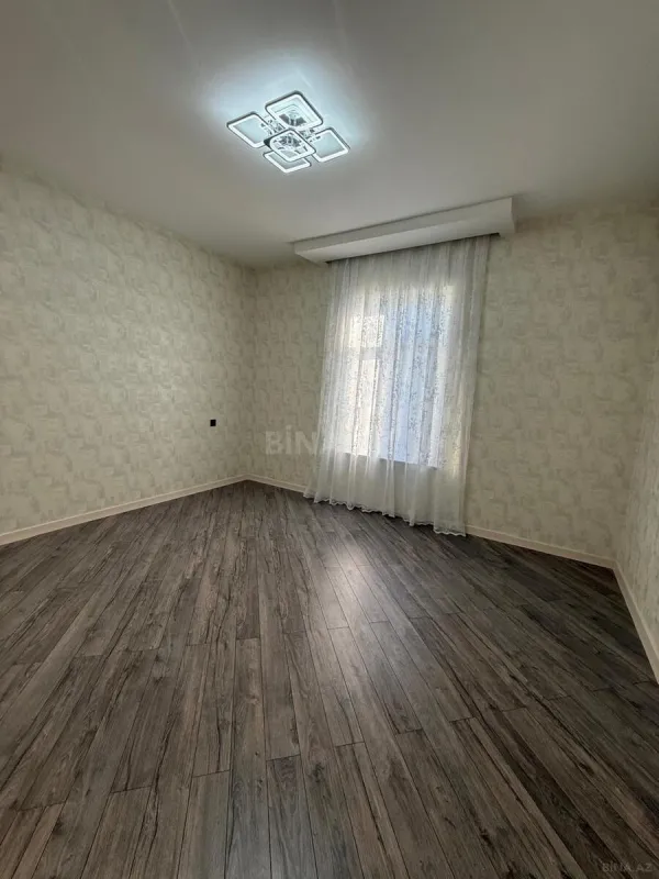 Satılır 7 otaqlı həyət evi 350 m²