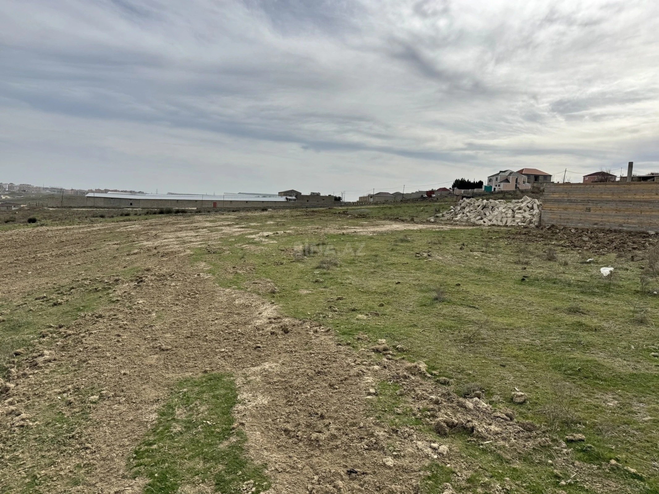 Satılır torpaq sahəsi 27 m²