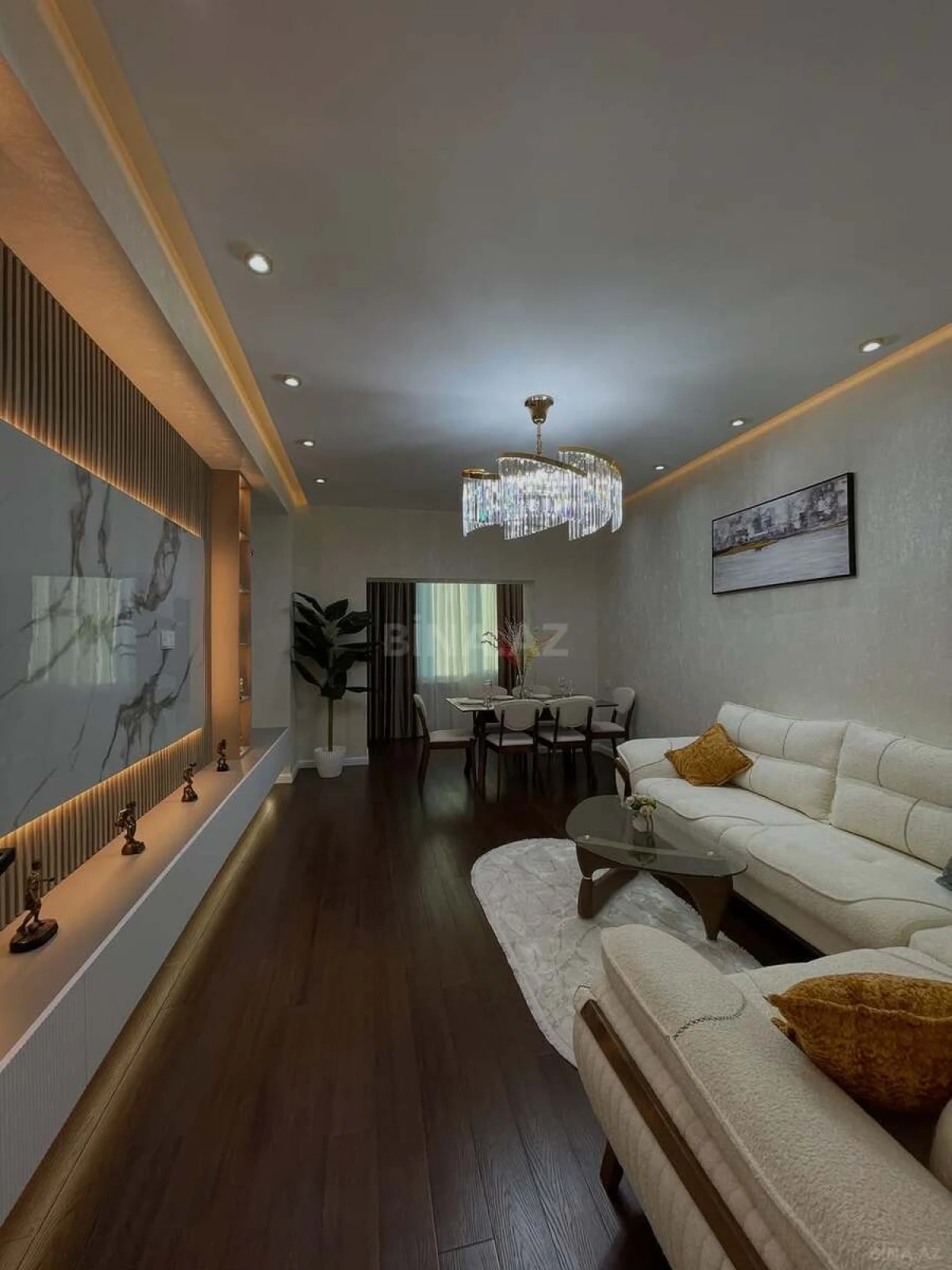 Kirayə verilir 3 otaqlı mənzil 130 m²