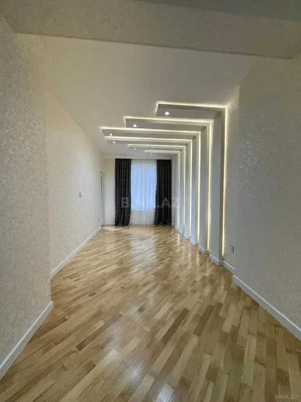Satılır 3 otaqlı mənzil 106 m²