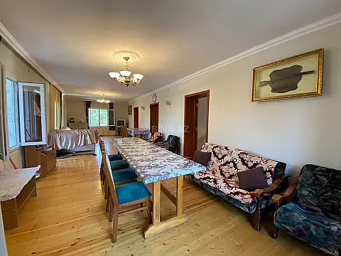 Satılır 5 otaqlı həyət evi 130 m²