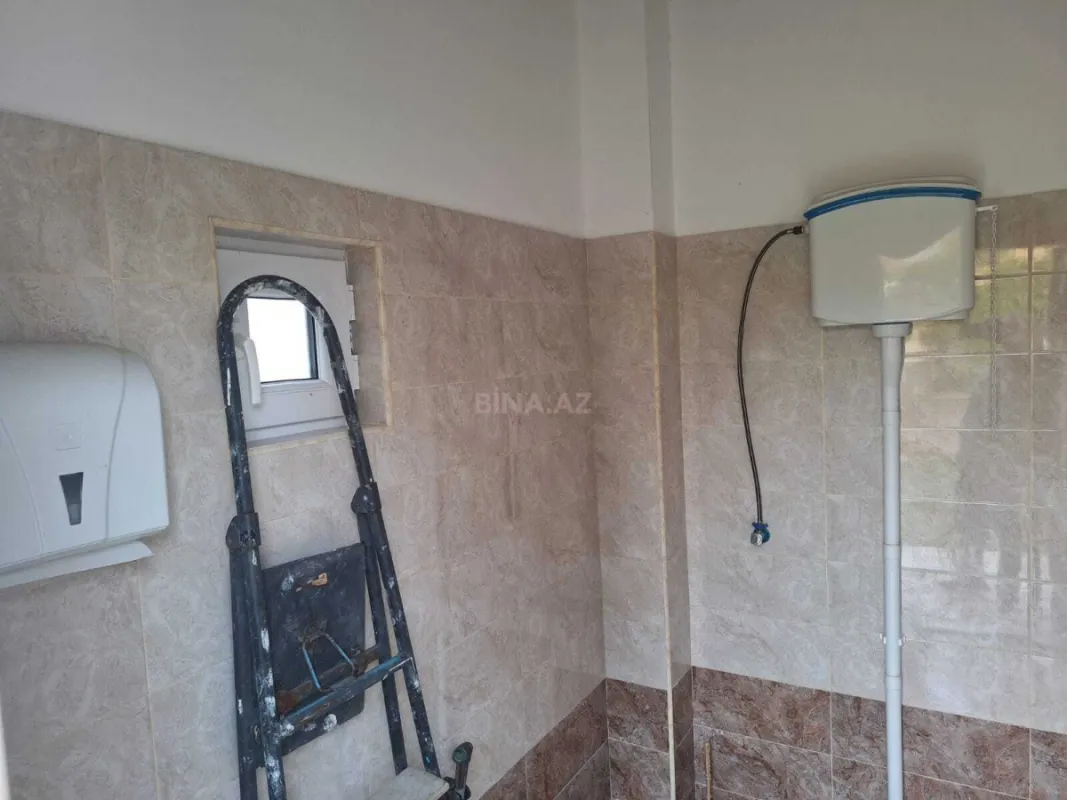 Satılır 5 otaqlı həyət evi 130 m²