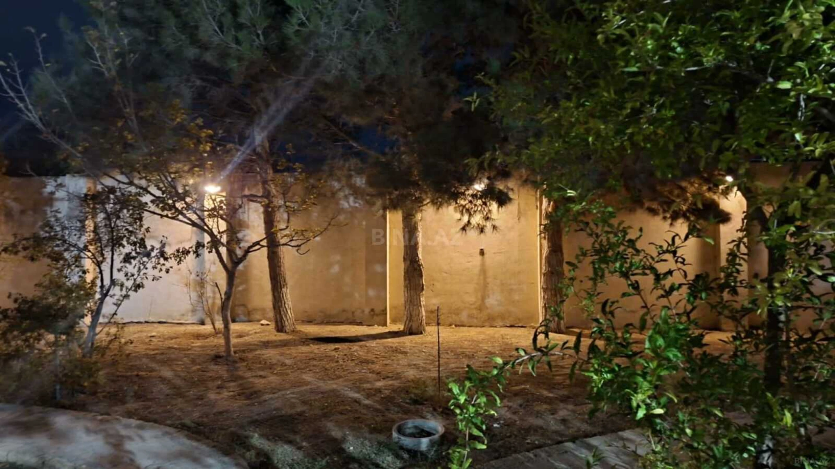 Satılır 5 otaqlı həyət evi 130 m²