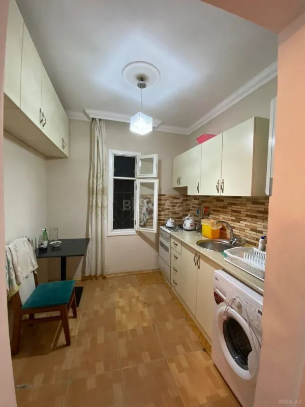 Satılır 5 otaqlı həyət evi 130 m²