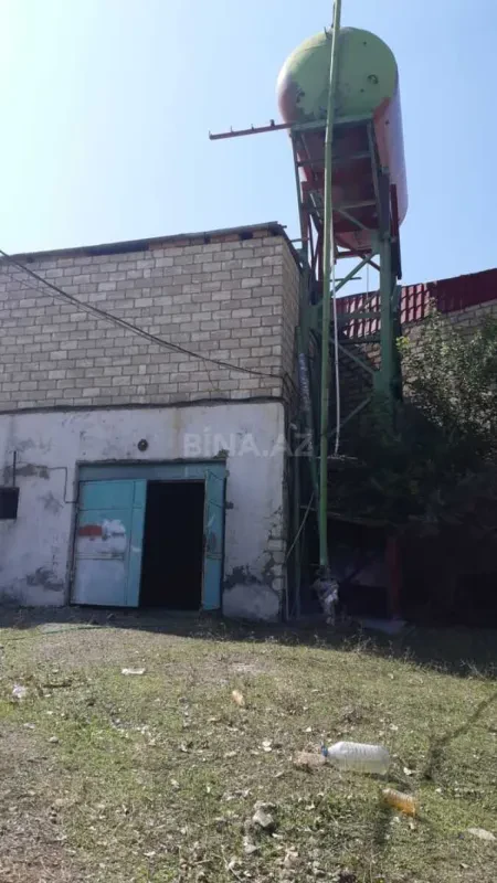 Satılır obyekt 1100 m²