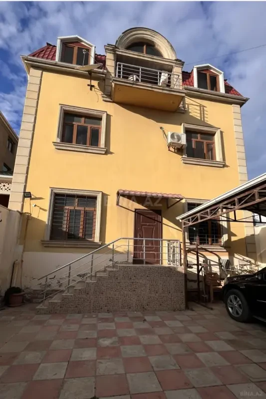 Satılır 7 otaqlı həyət evi 320 m²
