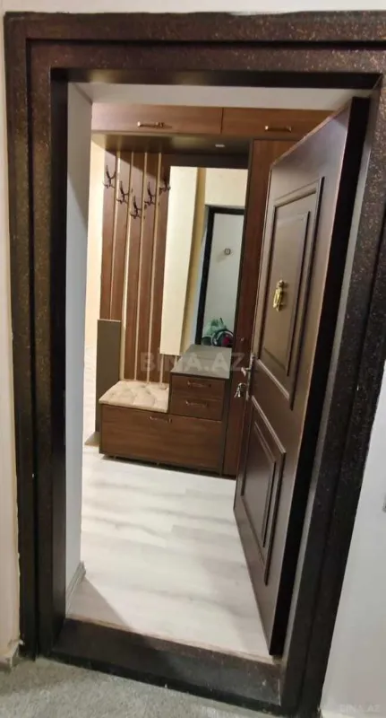 Kirayə verilir 2 otaqlı mənzil 65 m²