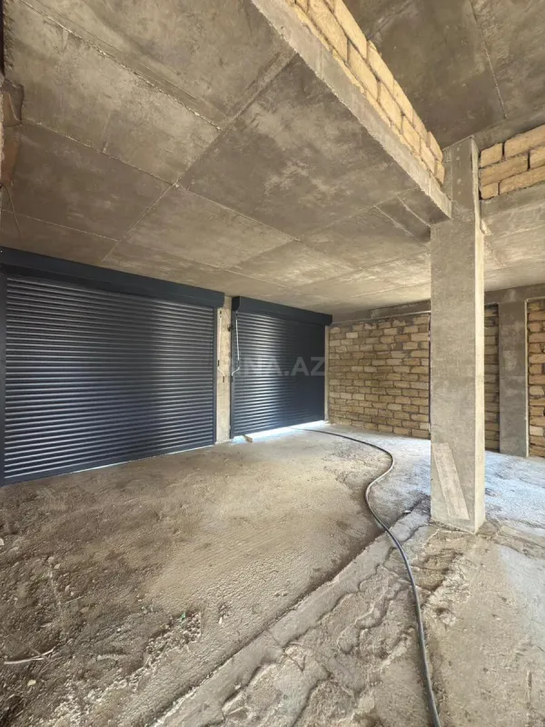 Satılır 9 otaqlı həyət evi 460 m²