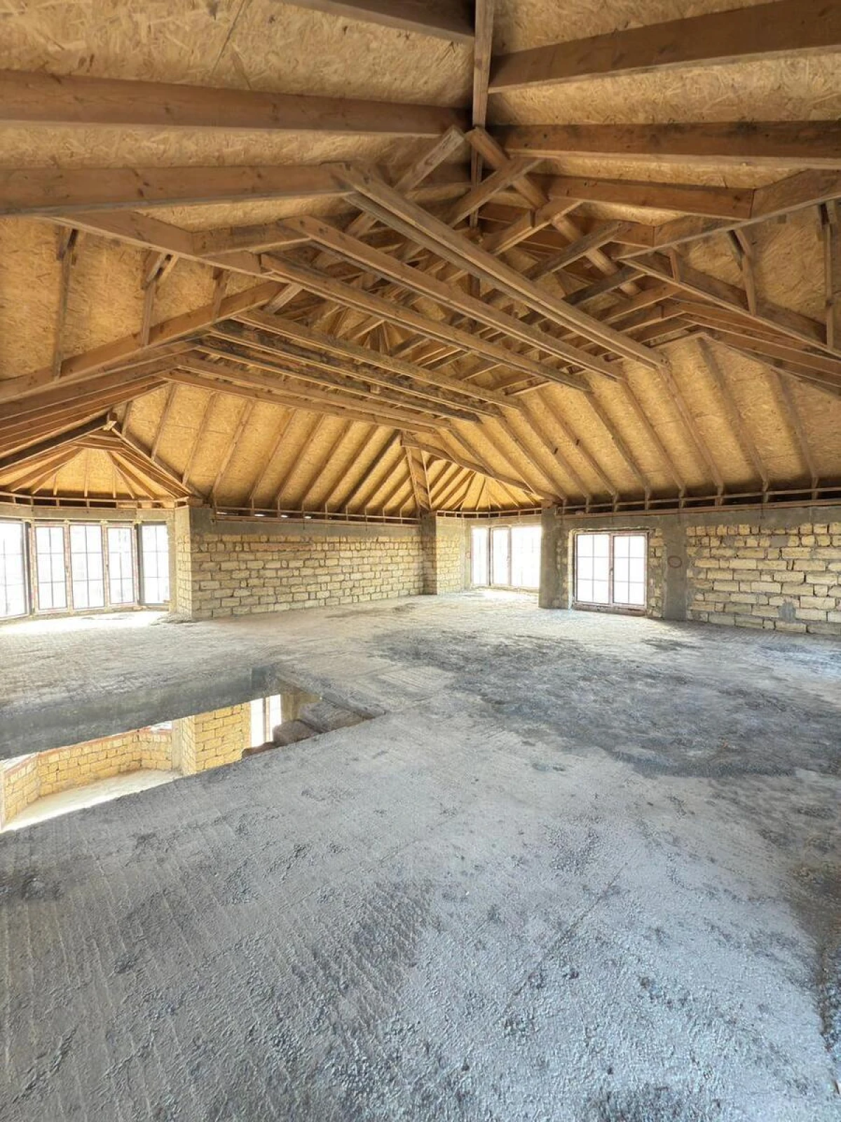 Satılır 9 otaqlı həyət evi 460 m²