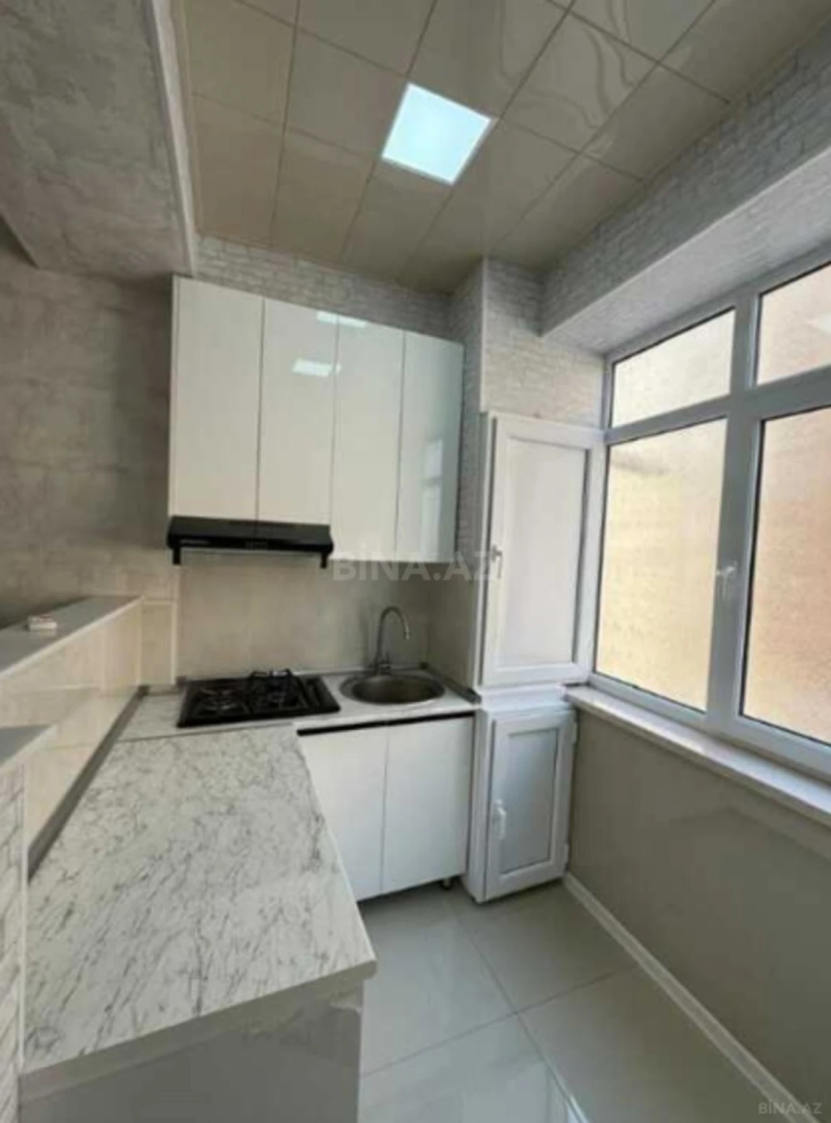 Kirayə verilir 3 otaqlı mənzil 80 m²