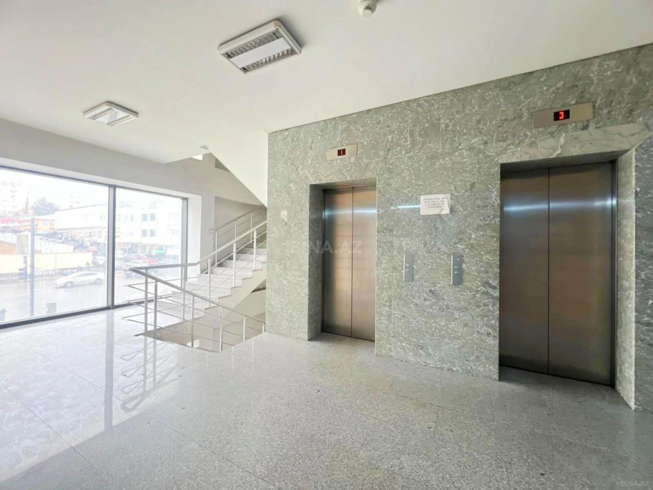 Kirayə verilir obyekt 250 m²