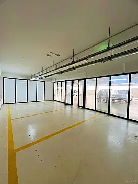 Kirayə verilir obyekt 250 m²