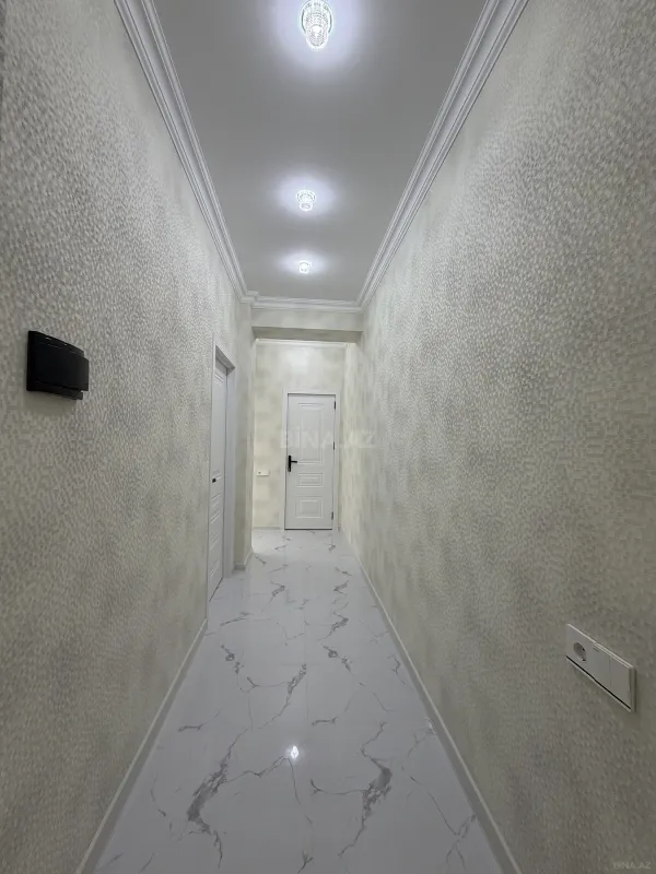 Satılır 2 otaqlı mənzil 57 m²
