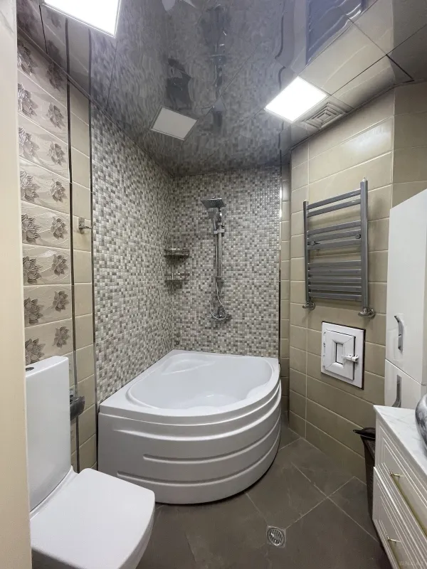 Satılır 4 otaqlı mənzil 100 m²