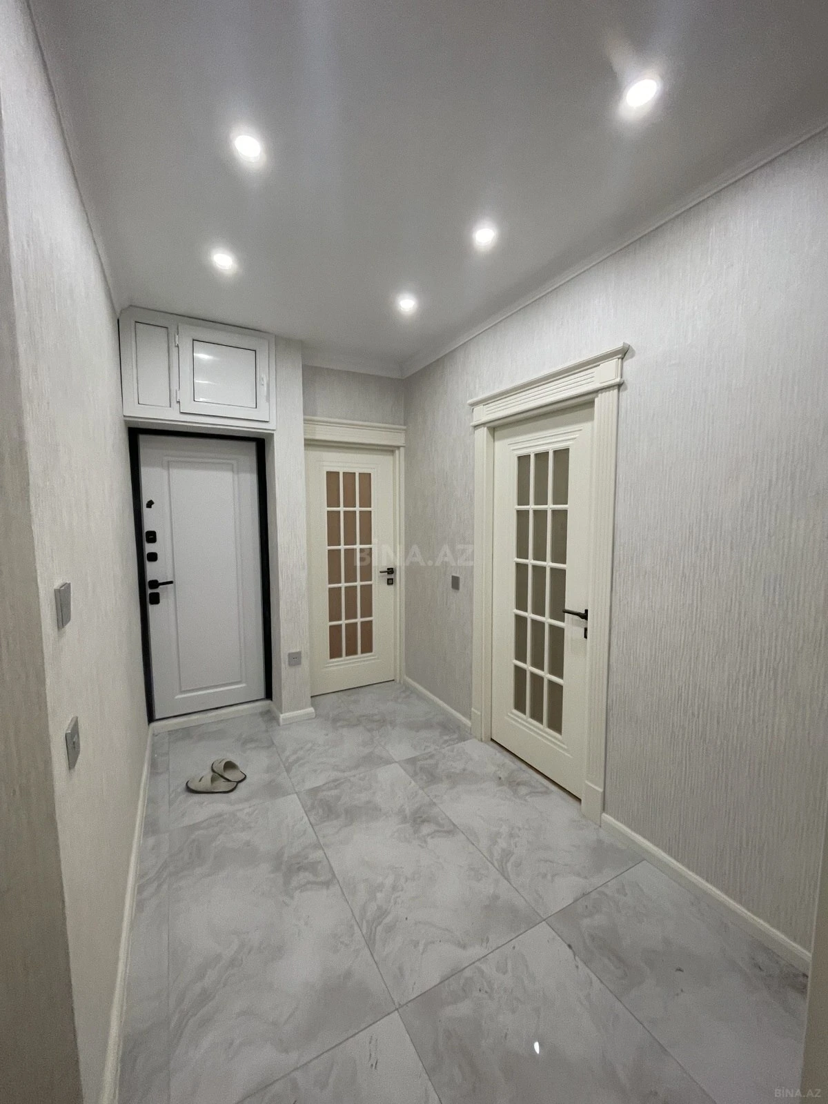 Satılır 4 otaqlı mənzil 100 m²