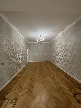 Satılır 4 otaqlı mənzil 100 m²