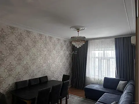 Satılır 4 otaqlı mənzil 110 m²