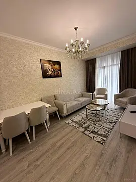 Kirayə verilir 2 otaqlı mənzil 65 m²