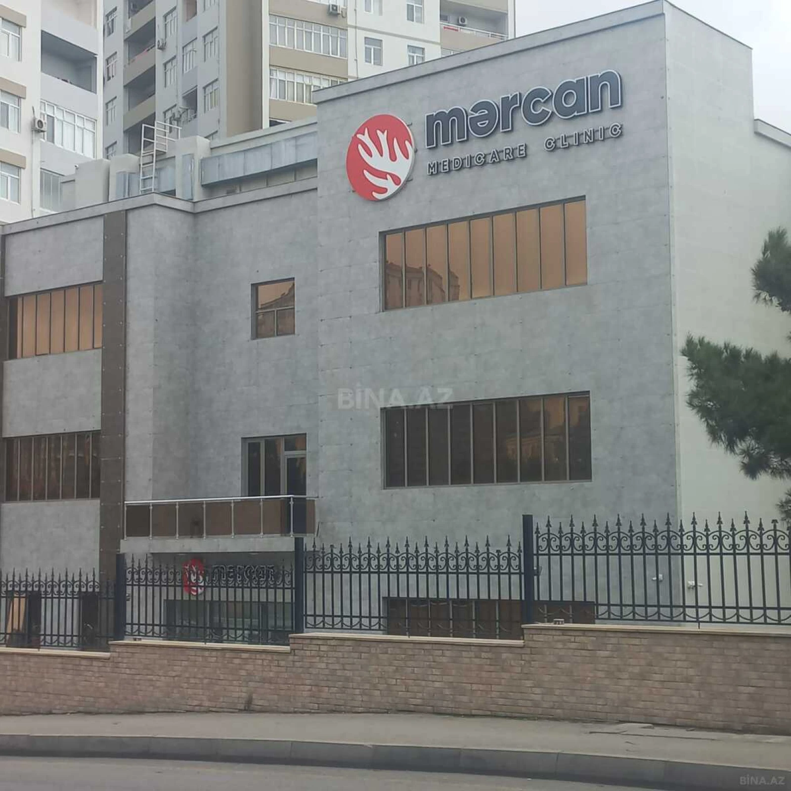 Satılır 3 otaqlı mənzil 110 m²